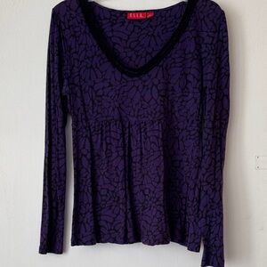 Elle Women's Dark Purple Patterned Long Sleeve Scoop Neck Top. Large